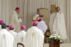 Pastoral visit by His Holiness Pope Leo XIV to Pompeii; he celebrates Holy Mass and offers a prayer to the Virgin Mary before the Shrine of the Blessed Virgin Mary of the Holy Rosary in Pompeii, Pompeii, 8 May 2026.