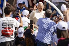 Pastoral visit by His Holiness Pope Leo XIV to Naples: he meets the public in Piazza del Plebiscito, Naples, 8 May 2026.